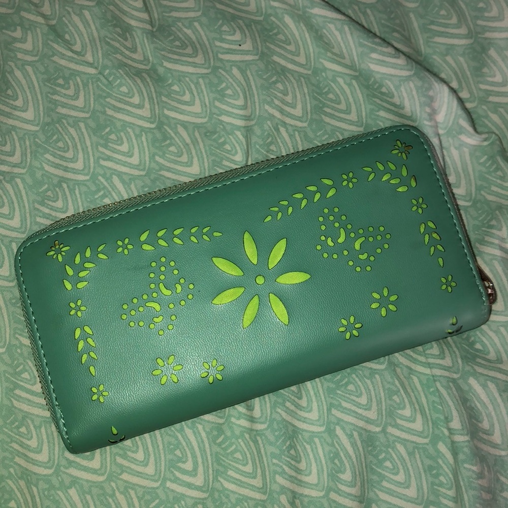 Floral Clutch